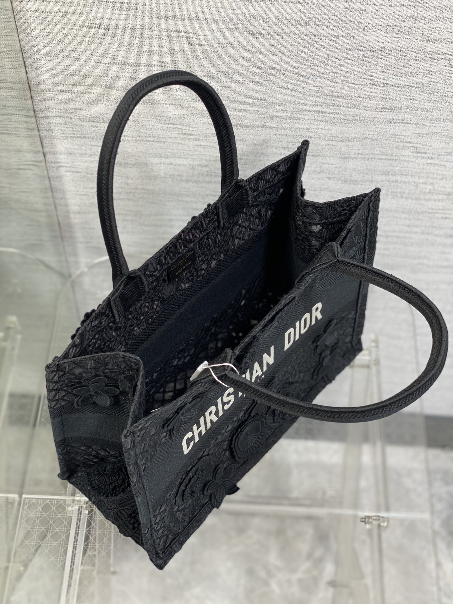 Bagsaaa D10r Medium Book Tote Black Multicolor D-Lace Embroidery with 3D Macramé Effect (36 x 27.5 x 16.5 cm)