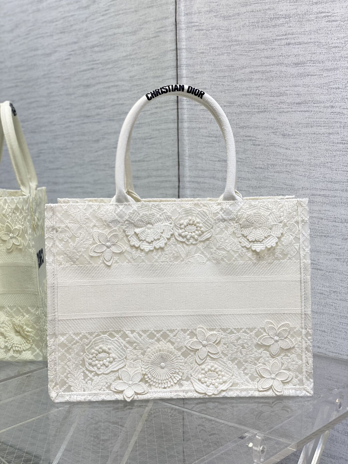 Bagsaaa D10r Medium Book Tote White Multicolor D-Lace Embroidery with 3D Macramé Effect (36 x 27.5 x 16.5 cm)