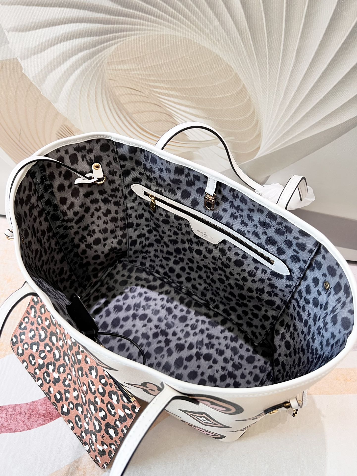 Bagsaaa L0vis Vvtt0n Neverfull MM Wild At Heart White - 31x28x14cm