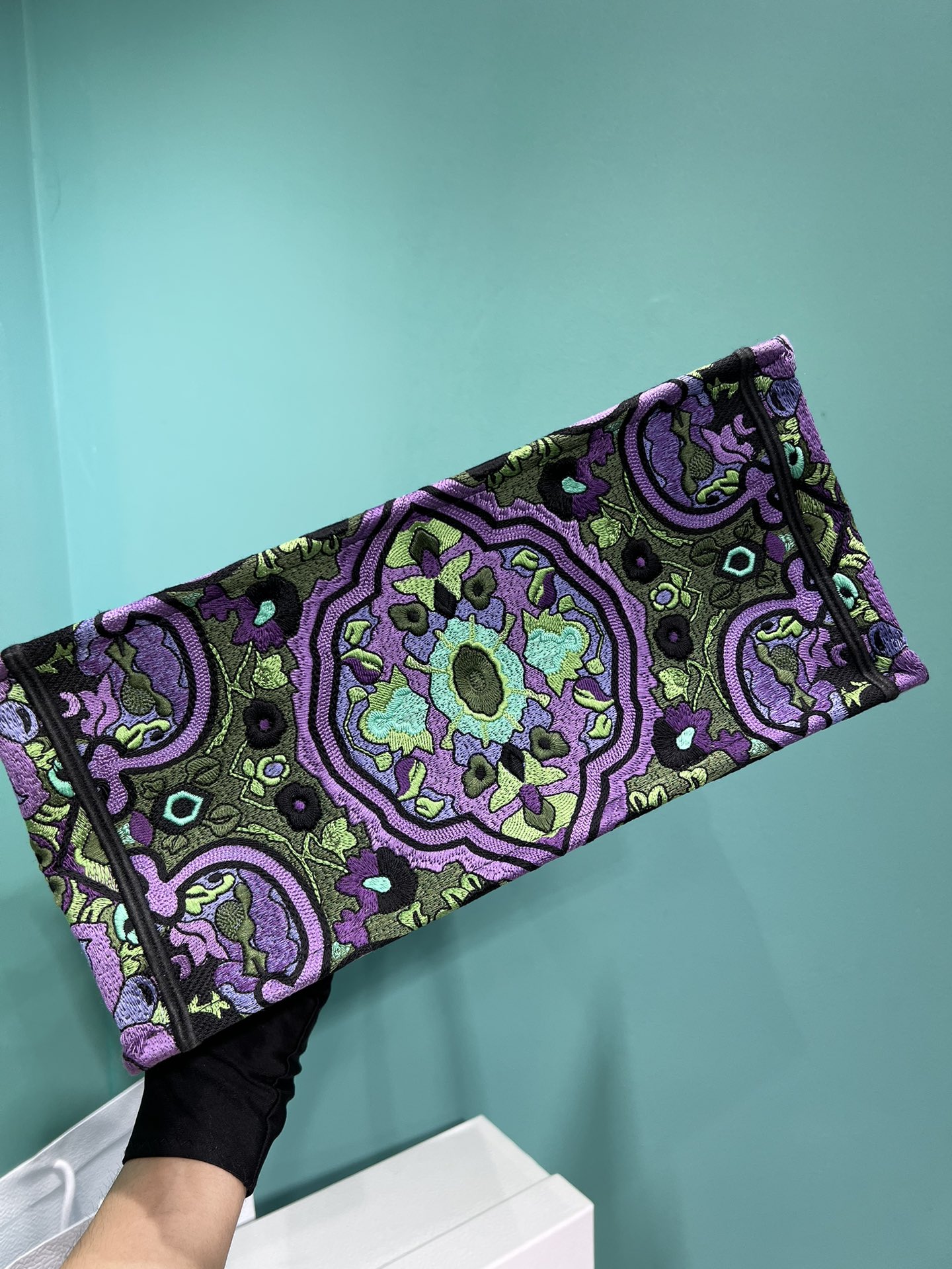 Bagsaaa D10r Medium Book Tote Multicolor D10r Indian Purple Embroidery - 36x28x18cm