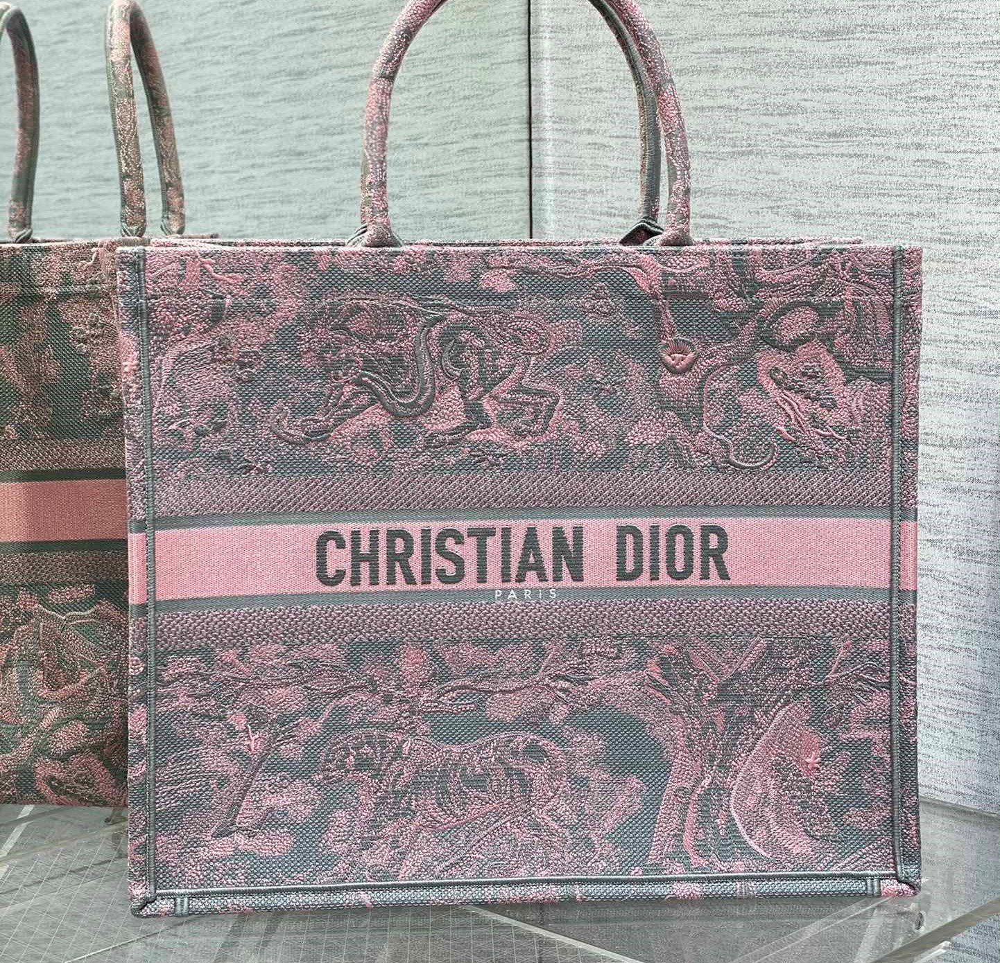 Bagsaaa D10r Book Tote Large Gray and Pink Toile de Jouy Reverse Beverly Hills Embroidery - 42 x 35 x 18.5 cm