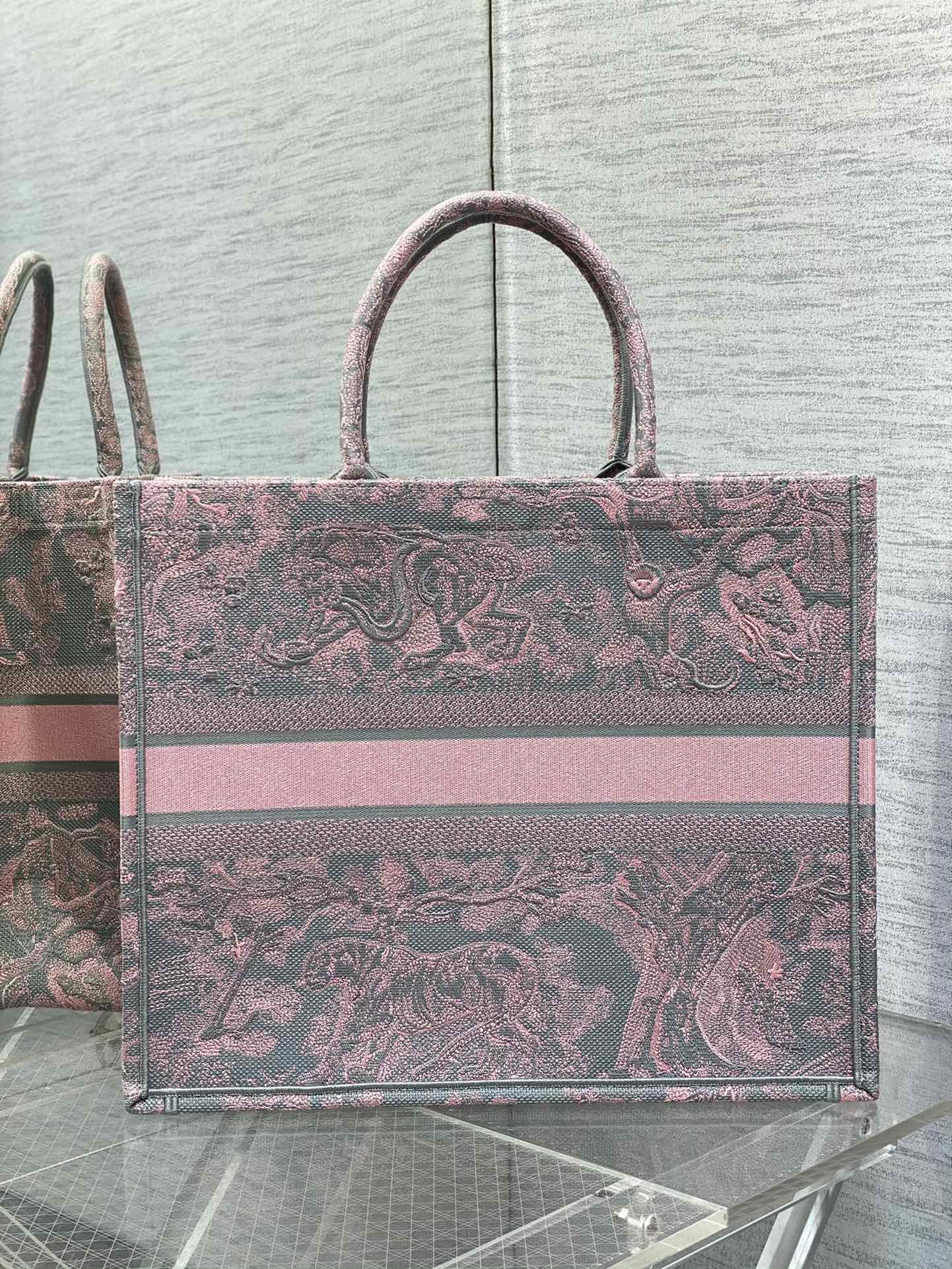 Bagsaaa D10r Book Tote Large Gray and Pink Toile de Jouy Reverse Beverly Hills Embroidery - 42 x 35 x 18.5 cm