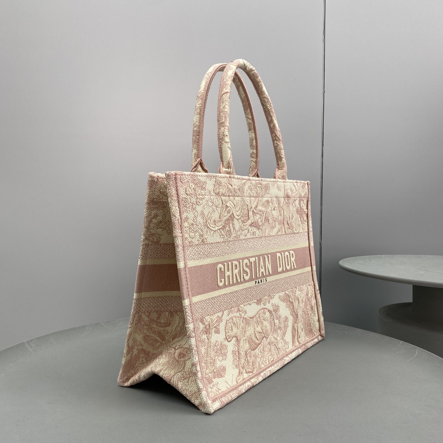 Bagsaaa D10r Book Tote MediumPink Toile de Jouy Embroider - 36 x 27.5 x 16.5 cm