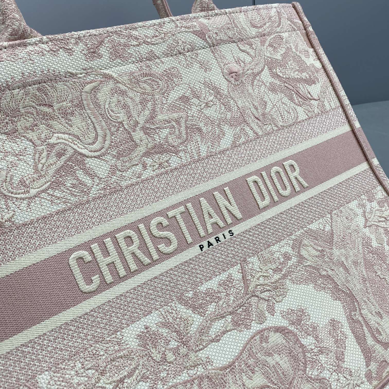 Bagsaaa D10r Book Tote Large Pink Toile de Jouy Embroider - 42 x 35 x 18.5 cm