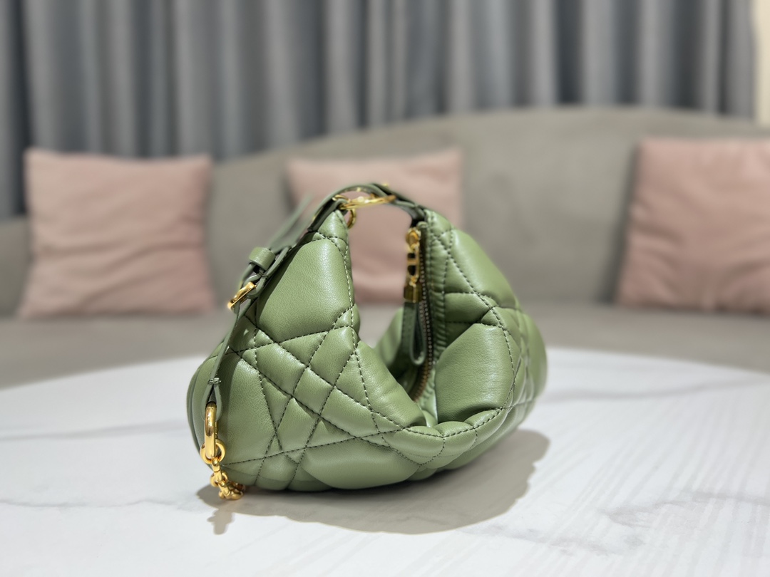 Bagsaaa D10r Caro Nomad Bag Green - 25x16x2.5cm