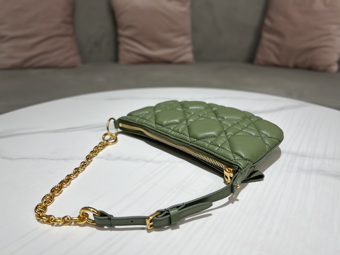 Bagsaaa D10r Caro Nomad Bag Green - 25x16x2.5cm