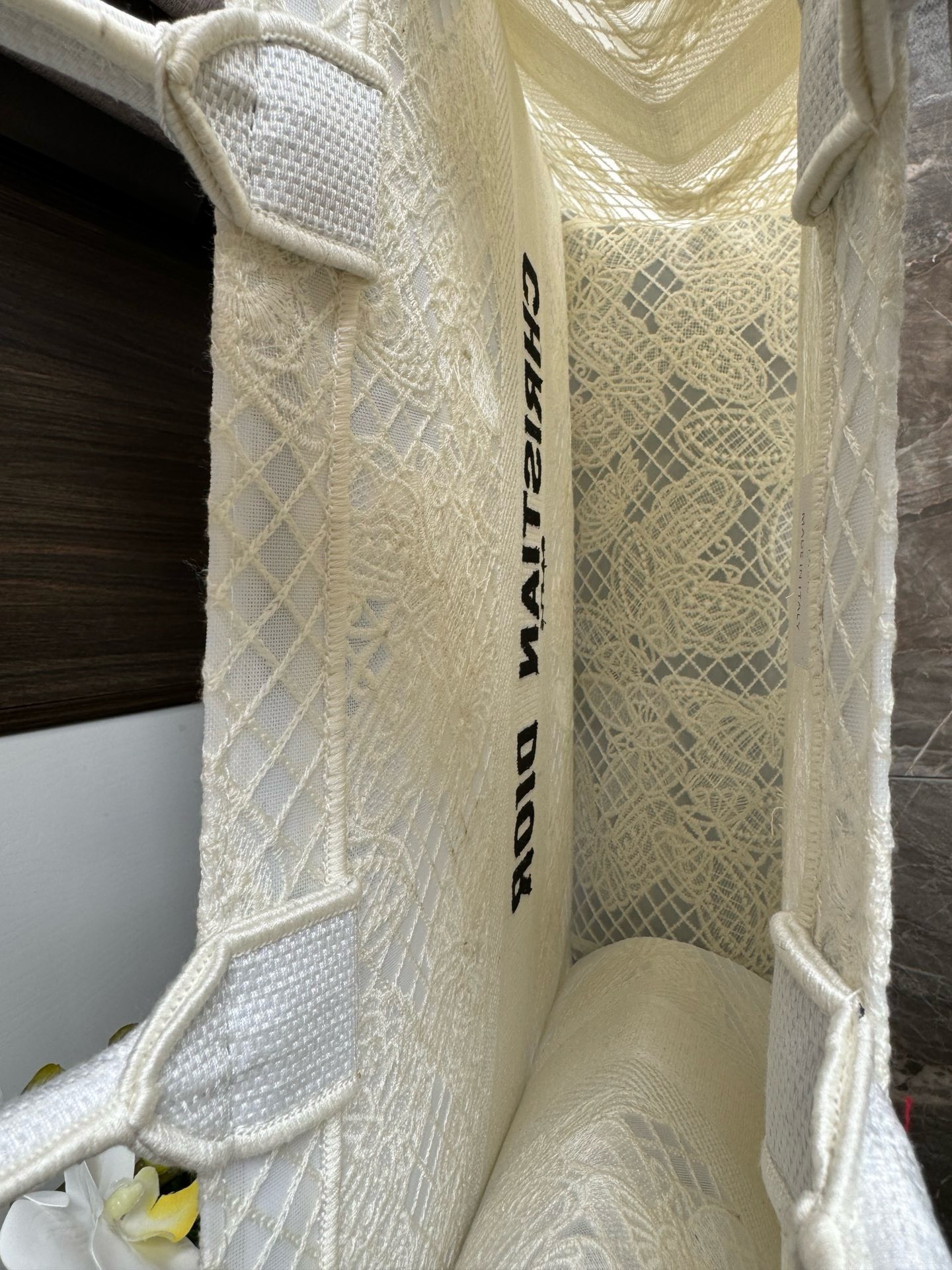 Bagsaaa D10r Book Tote Large White D-Lace Butterfly Embroidery with 3D Macramé Effect