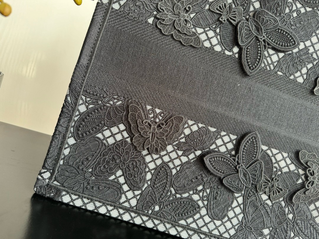 Bagsaaa D10r Book Tote Large Black D-Lace Butterfly Embroidery with 3D Macramé Effect