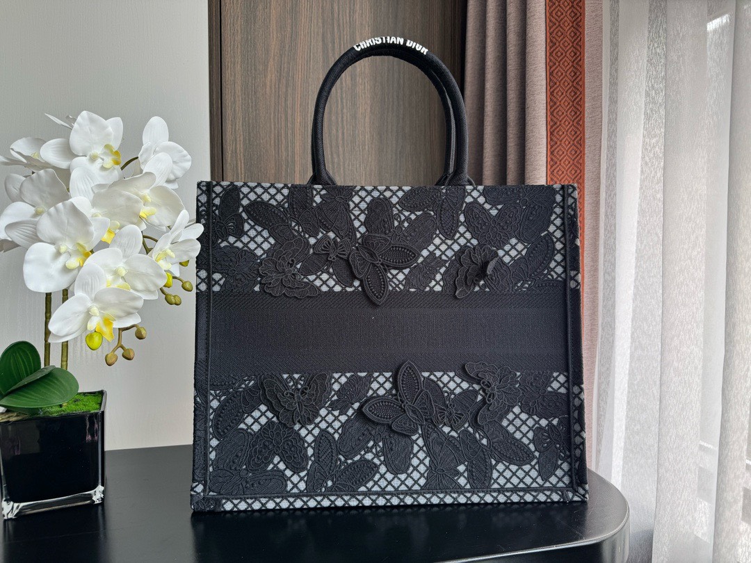 Bagsaaa D10r Book Tote Large Black D-Lace Butterfly Embroidery with 3D Macramé Effect