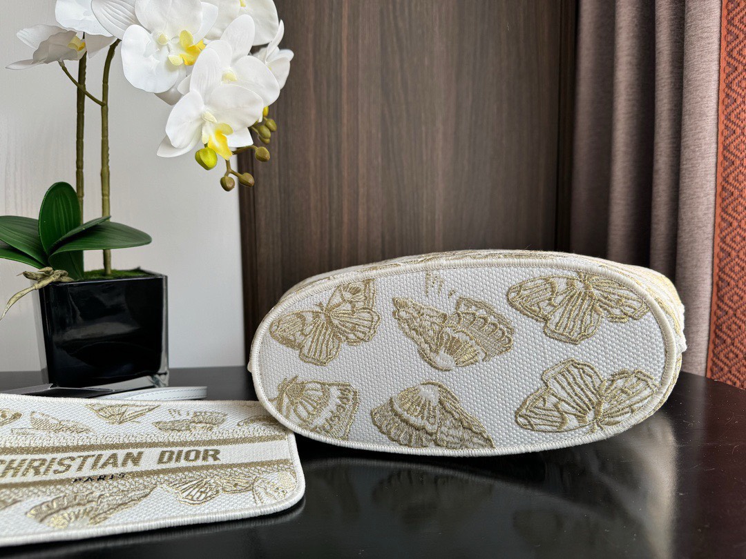 Bagsaaa D10r Hat Basket Bag White and Gold-tone Gradient Butterflies Embroidery
