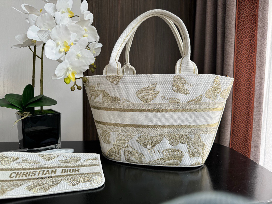 Bagsaaa D10r Hat Basket Bag White and Gold-tone Gradient Butterflies Embroidery