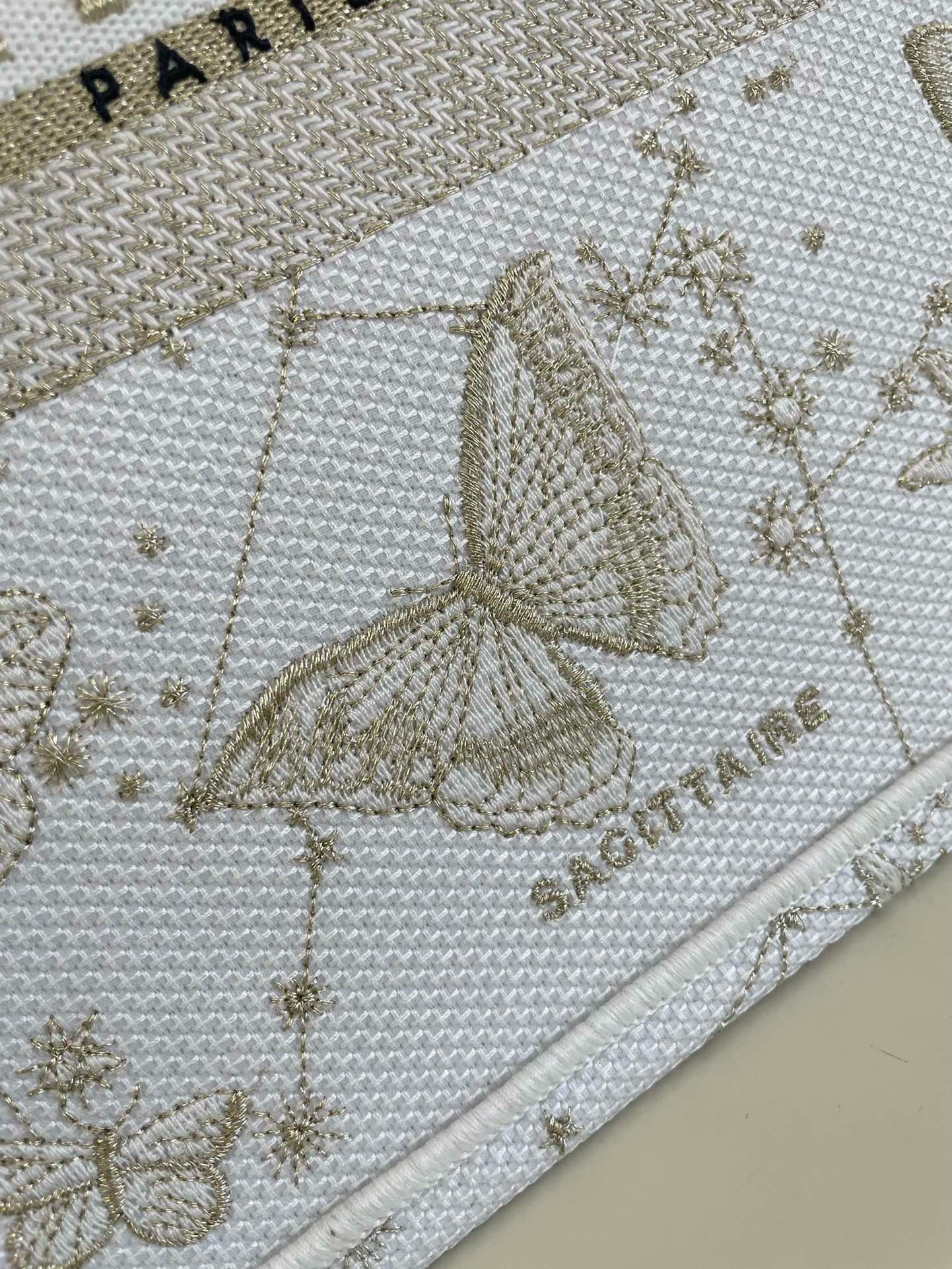 Bagsaaa D10r Book Tote Medium White and Gold-tone Gradient Butterflies - 36x18x28cm