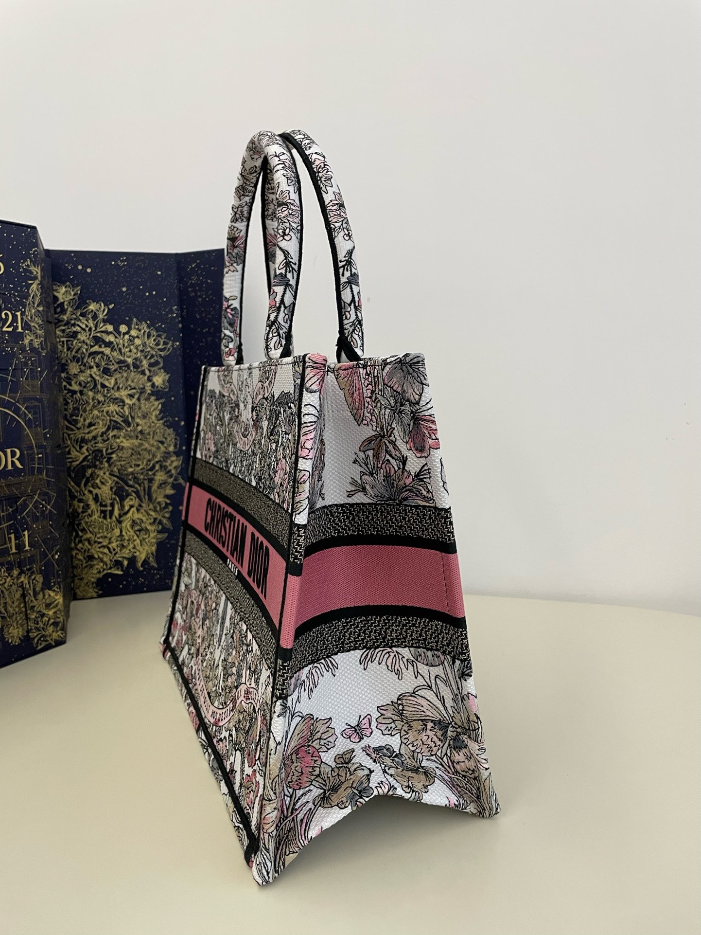 Bagsaaa D10r Lady Medium Book Tote White and Pastel Pink Butterfly Around The World Embroidery - 36x18x28cm