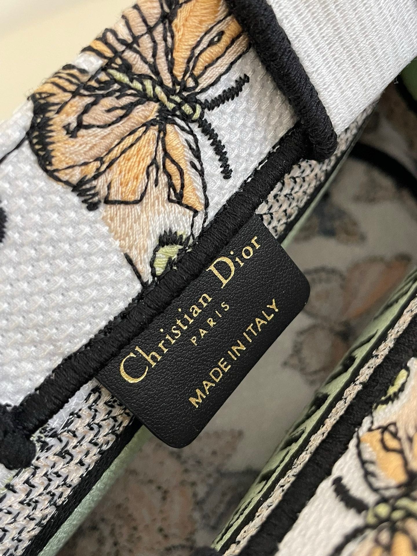 Bagsaaa D10r Mini Book Tote With Strap White and Green Toile De Jouy Mexico Embroidery - 21.5x13x7.5cm