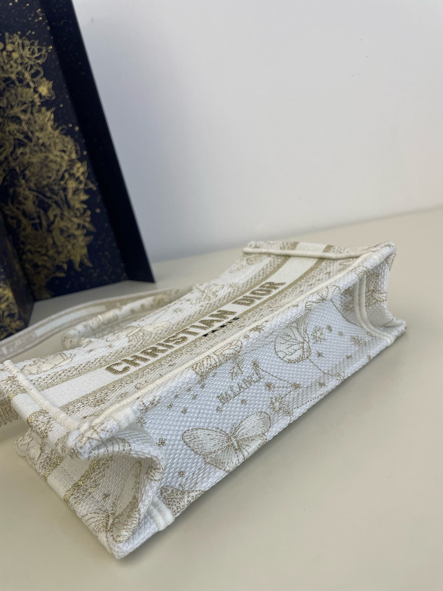 Bagsaaa D10r Mini Book Tote With Strap White and Gold-tone Gradient Butterflies - 21.5x13x7.5cm