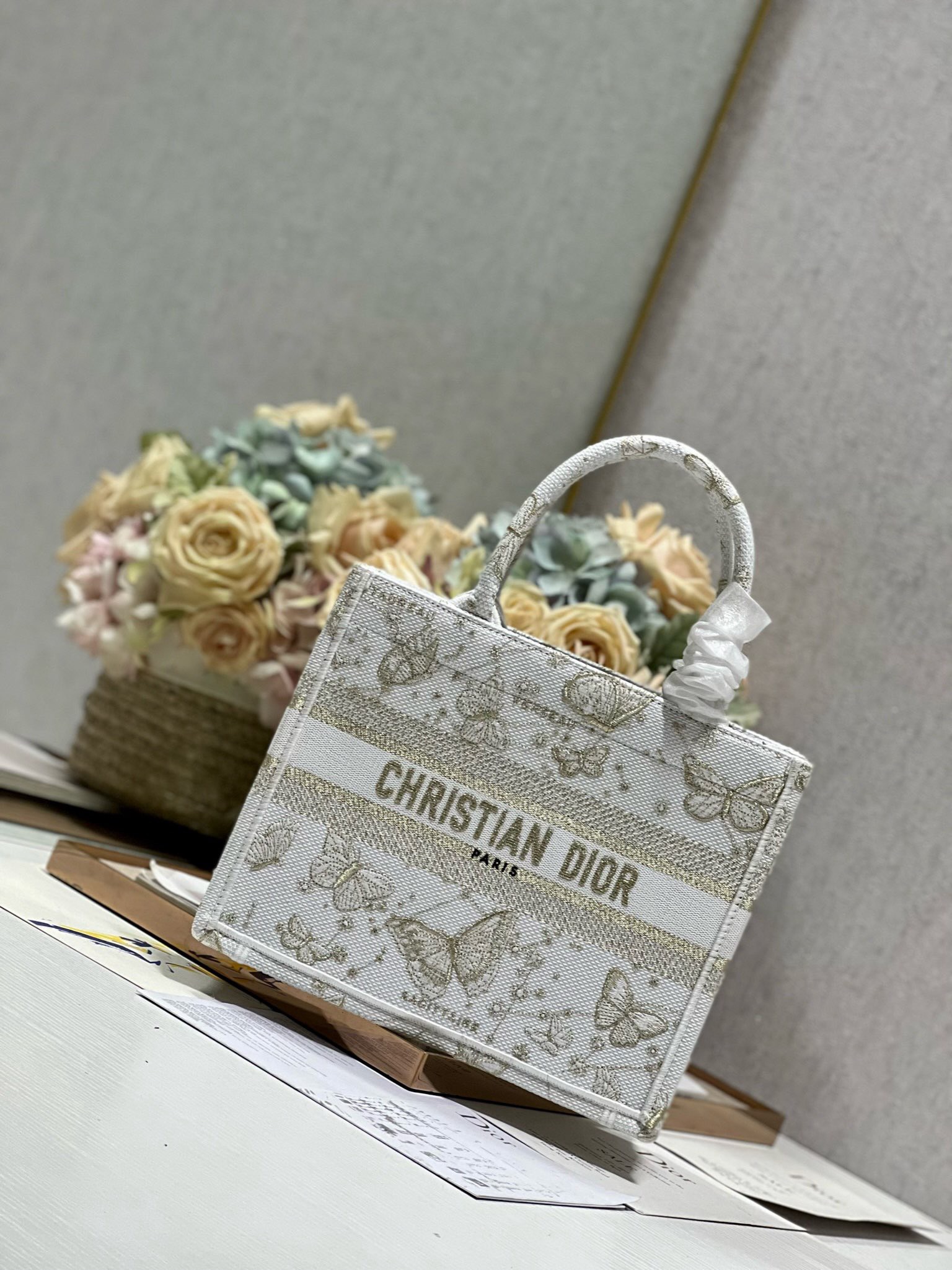 Bagsaaa D10r Book Tote Small White and Gold-tone Gradient Butterflies