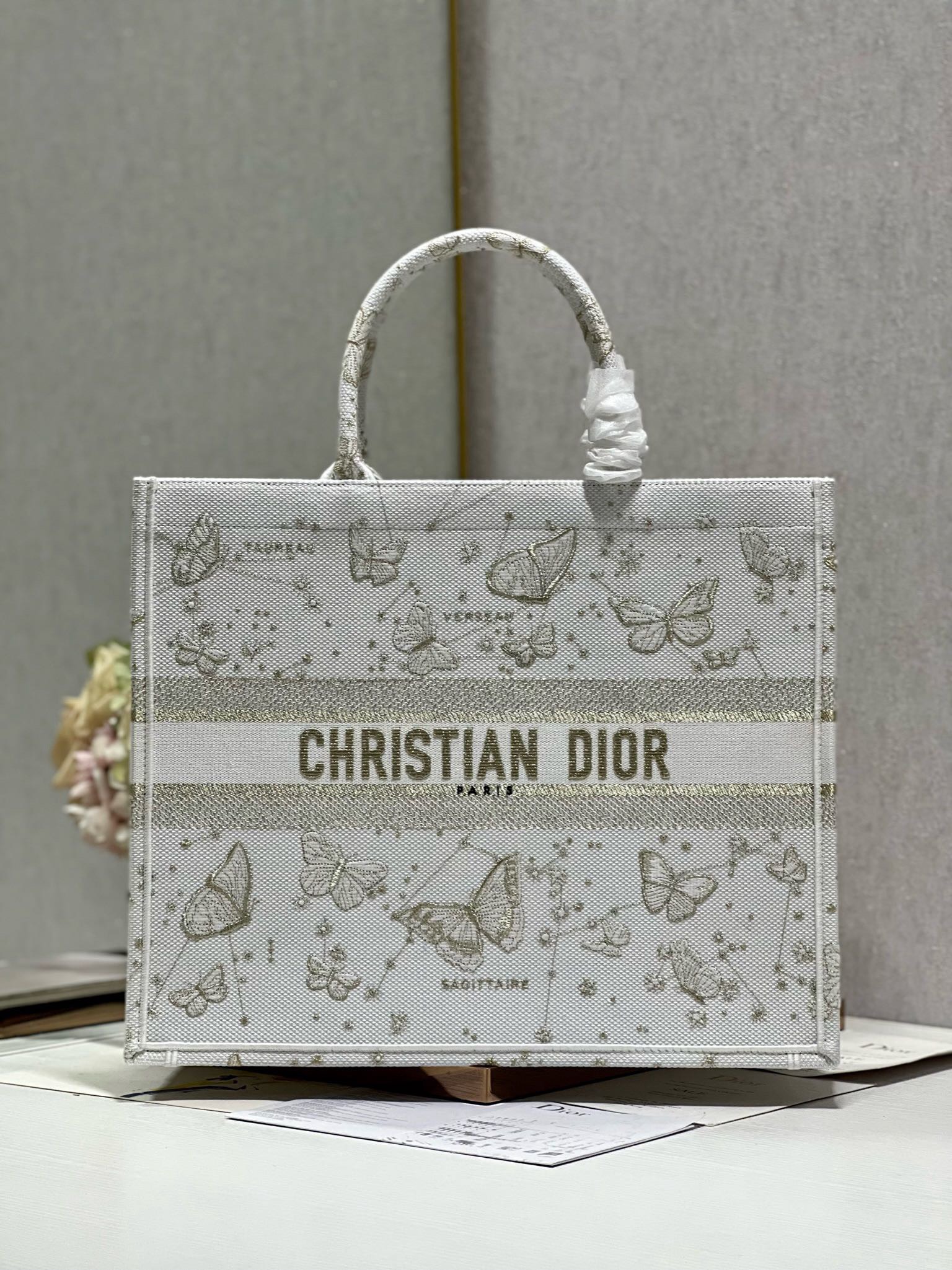 Bagsaaa D10r Book Tote Large White and Gold-tone Gradient Butterflies