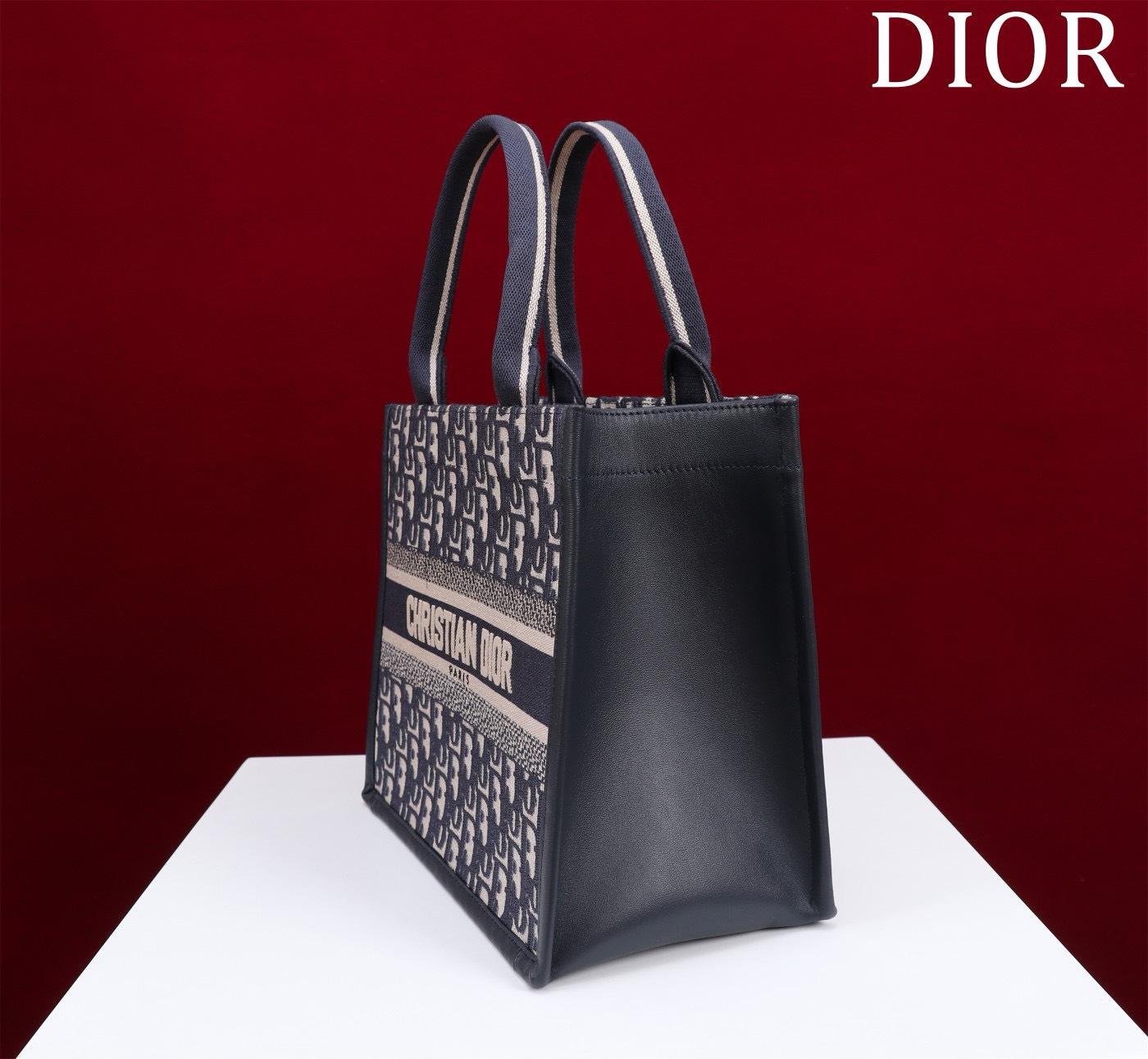 Bagsaaa D10r Small D10r Book Tote Blue Oblique Embroidery and Calfskin (26.5 x 21 x 14 cm)