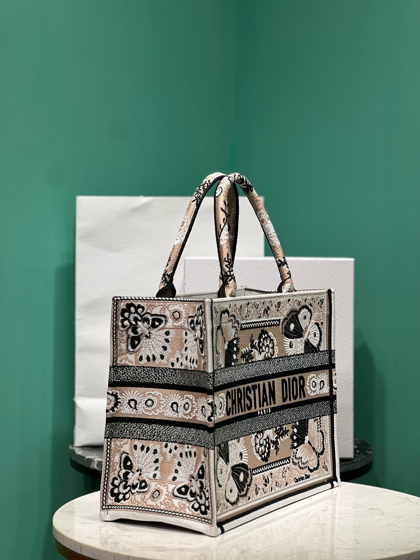 Bagsaaa D10r Medium Book Tote Beige and White Butterfly Bandana Embroidery (36 x 27.5 x 16.5 cm)