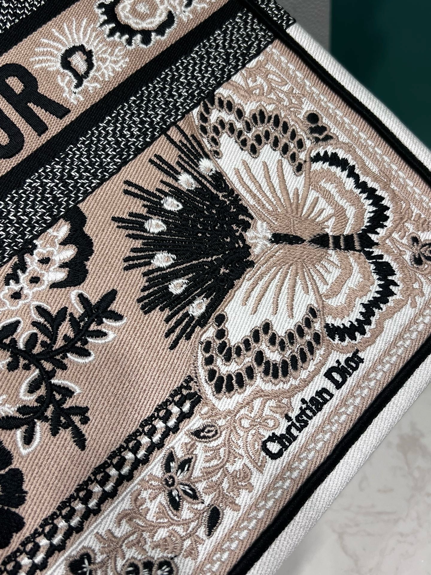 Bagsaaa D10r Medium Book Tote Beige and White Butterfly Bandana Embroidery