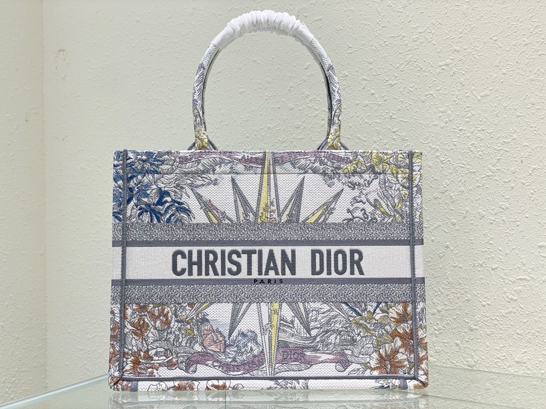Bagsaaa D10r Medium Book Tote Multilcolor - 36cm