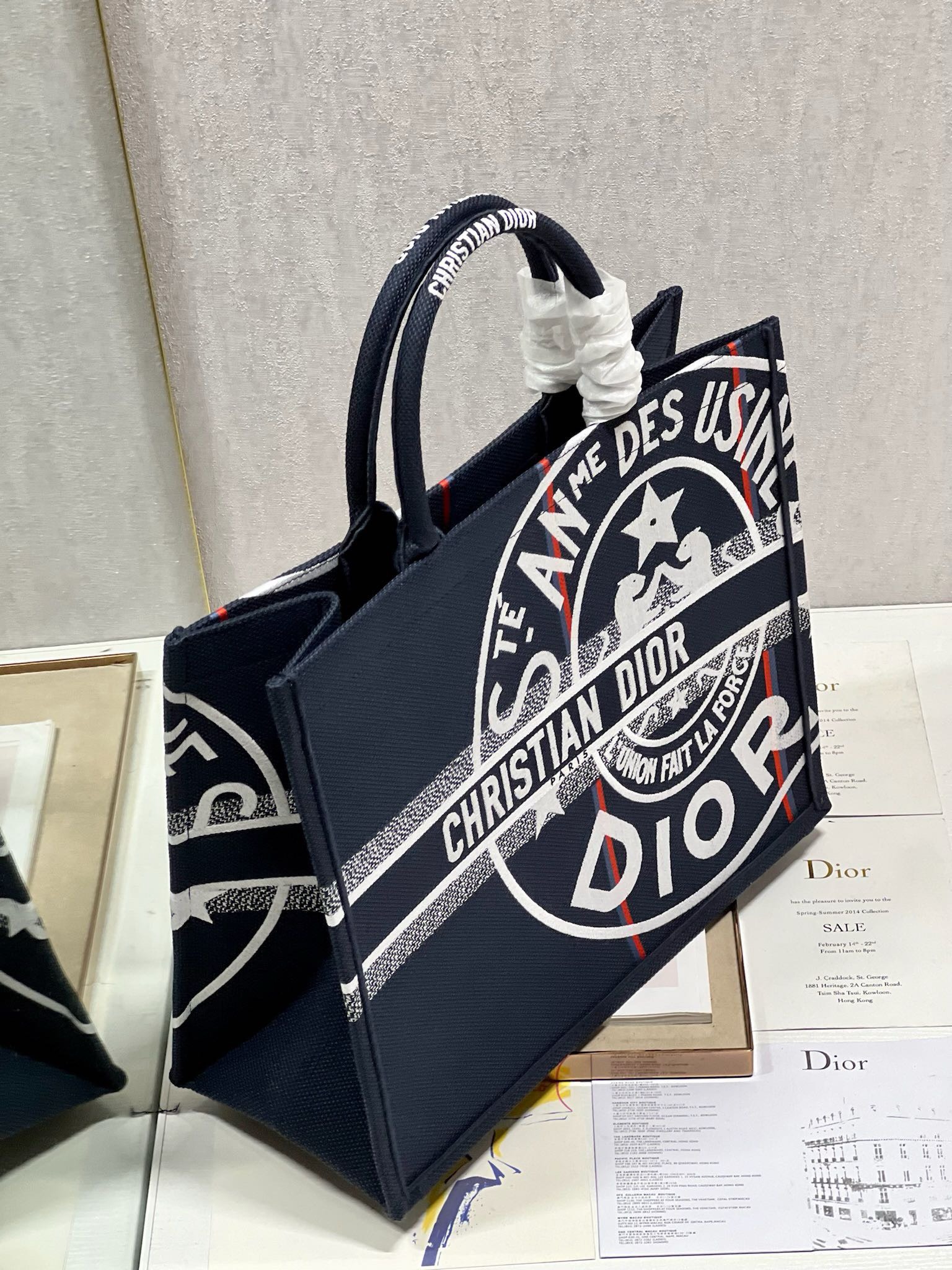 Bagsaaa D10r Large Book Tote Canvas Jute Union Embroidered Blue 42cm