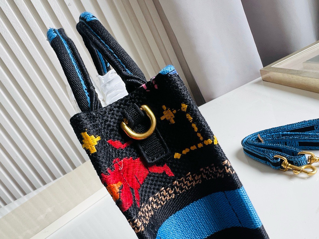 Bagsaaa D10r Phone Book Tote Black Multicolor Zodiac Embroidery - 13.5*5*18cm