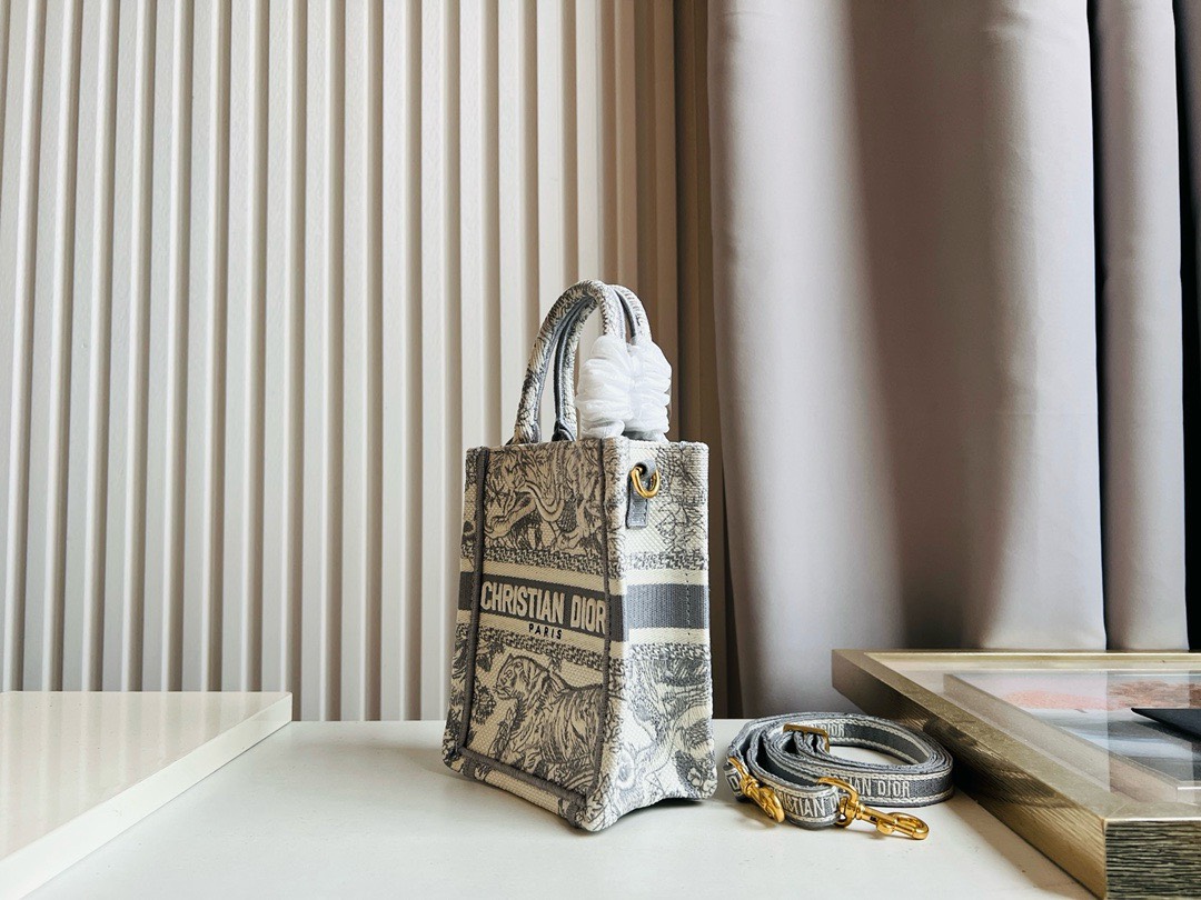 Bagsaaa D10r Phone Book Tote Grey Toile de Jouy Embroidery - 13.5*5*18cm