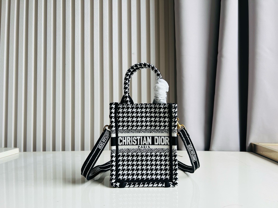 Bagsaaa D10r Phone Book ToteBlack and White Macro Houndstooth Embroidery - 13.5*5*18cm