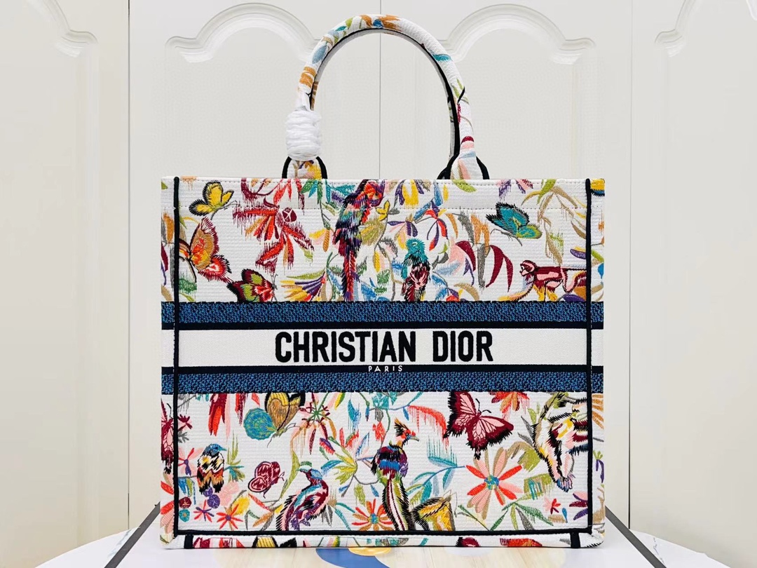 Bagsaaa Large D10r Book Tote White Multicolor Toile de Jouy Fantastica Embroidery -42 x 35 x 18.5 cm