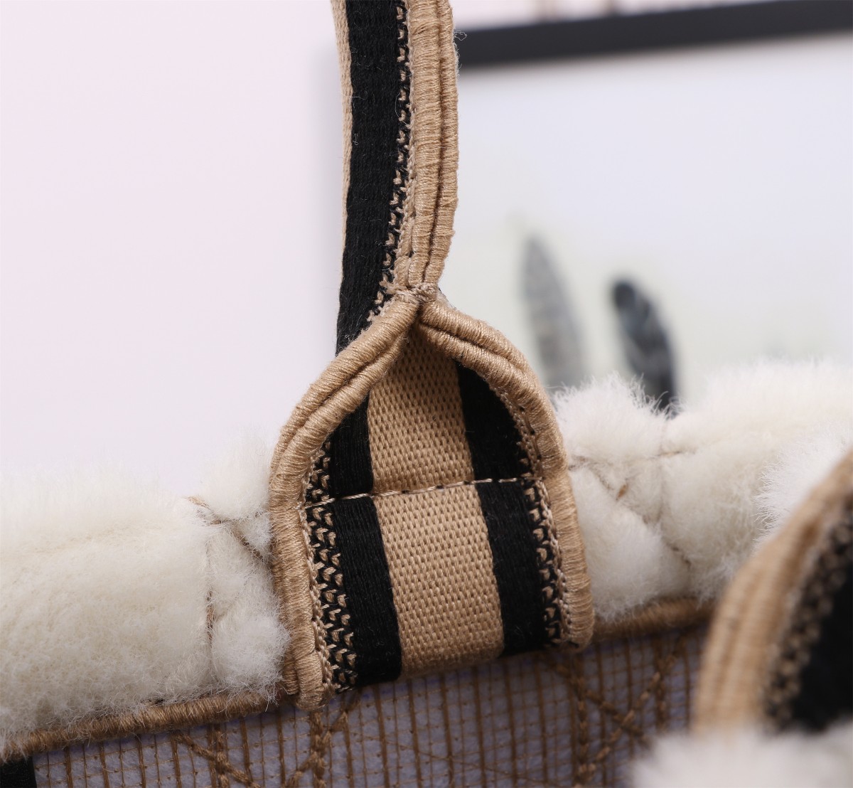 Bagsaaa Medium D10r Book Tote Beige Cannage Shearling - 36 x 27.5 x 16.5 cm
