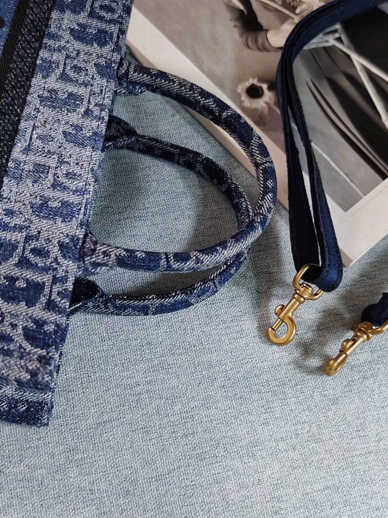 bagsaaa mini d10r book tote blue De*1m d10r oblique jacquard - 21.5 x 13 x 7.5 cm