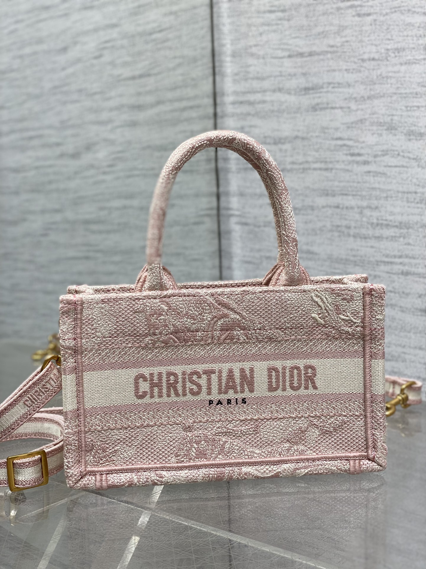 Bagsaaa Mini D10r Book Tote Pink Toile de Jouy Reverse Embroidery - 21.5 x 13 x 7.5 cm