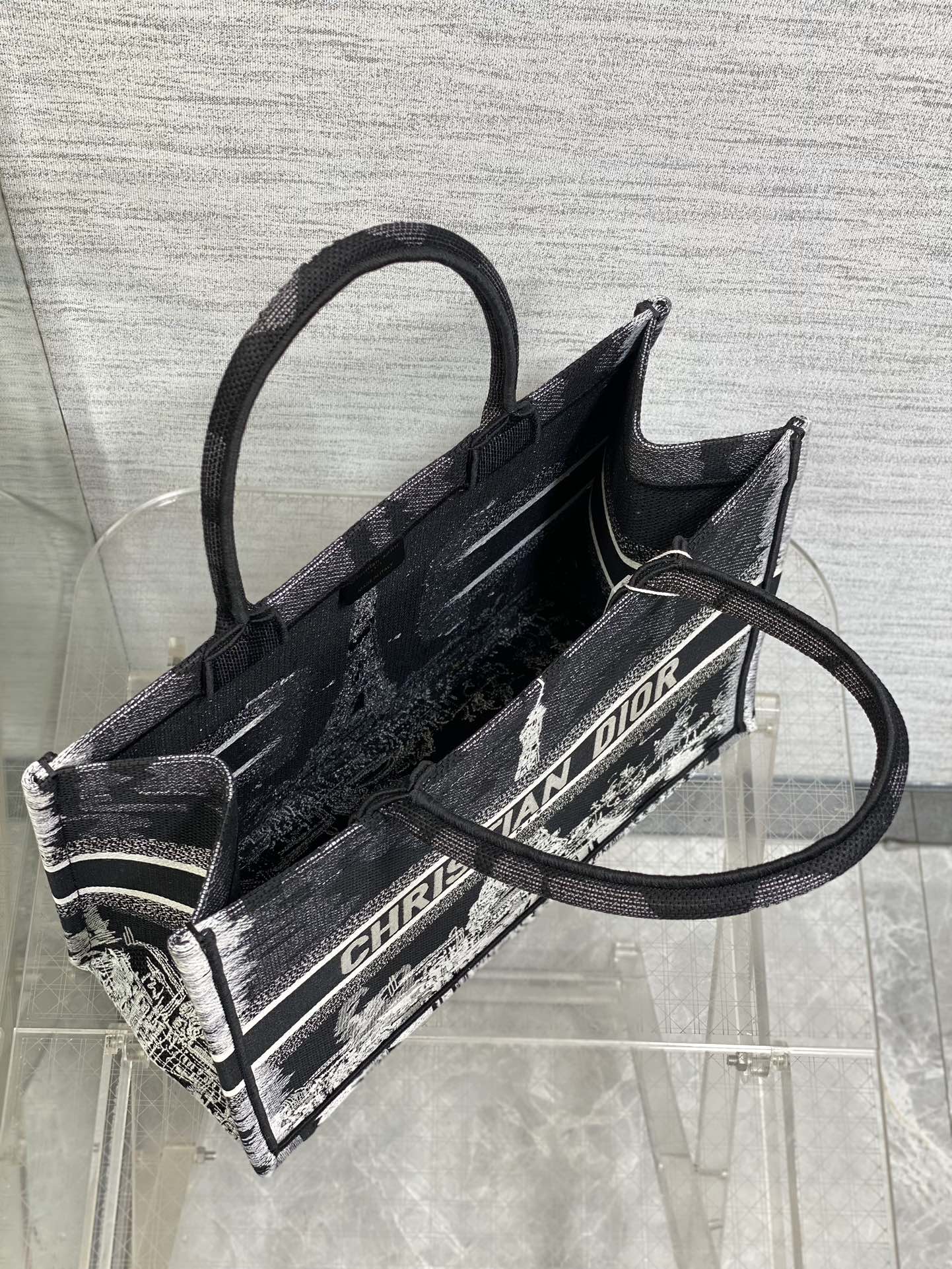 Bagsaaa Medium D10r Book Tote Black and White Paris Embroidery - 36 x 27.5 x 16.5 cm