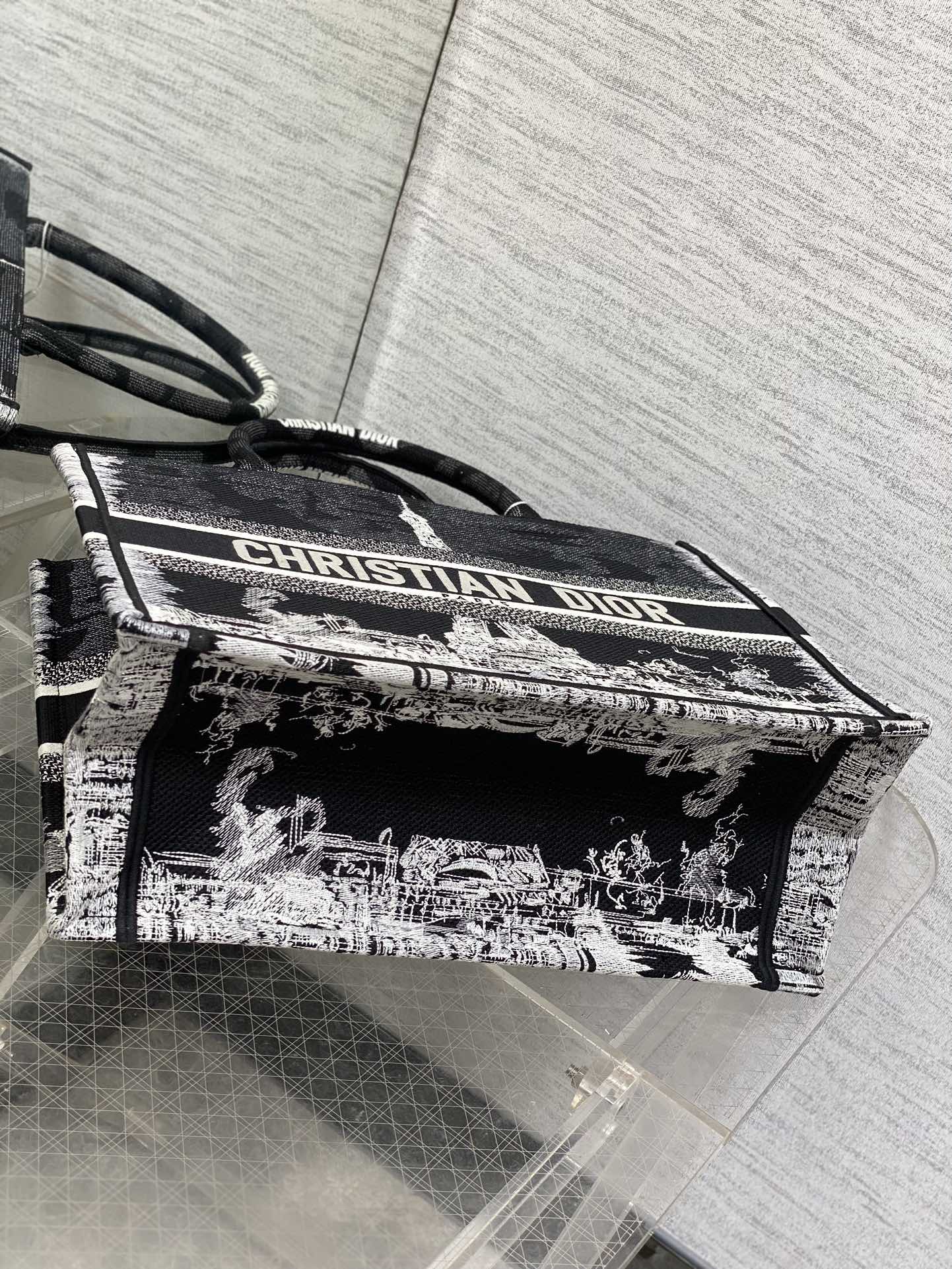 Bagsaaa Medium D10r Book Tote Black and White Paris Embroidery - 36 x 27.5 x 16.5 cm