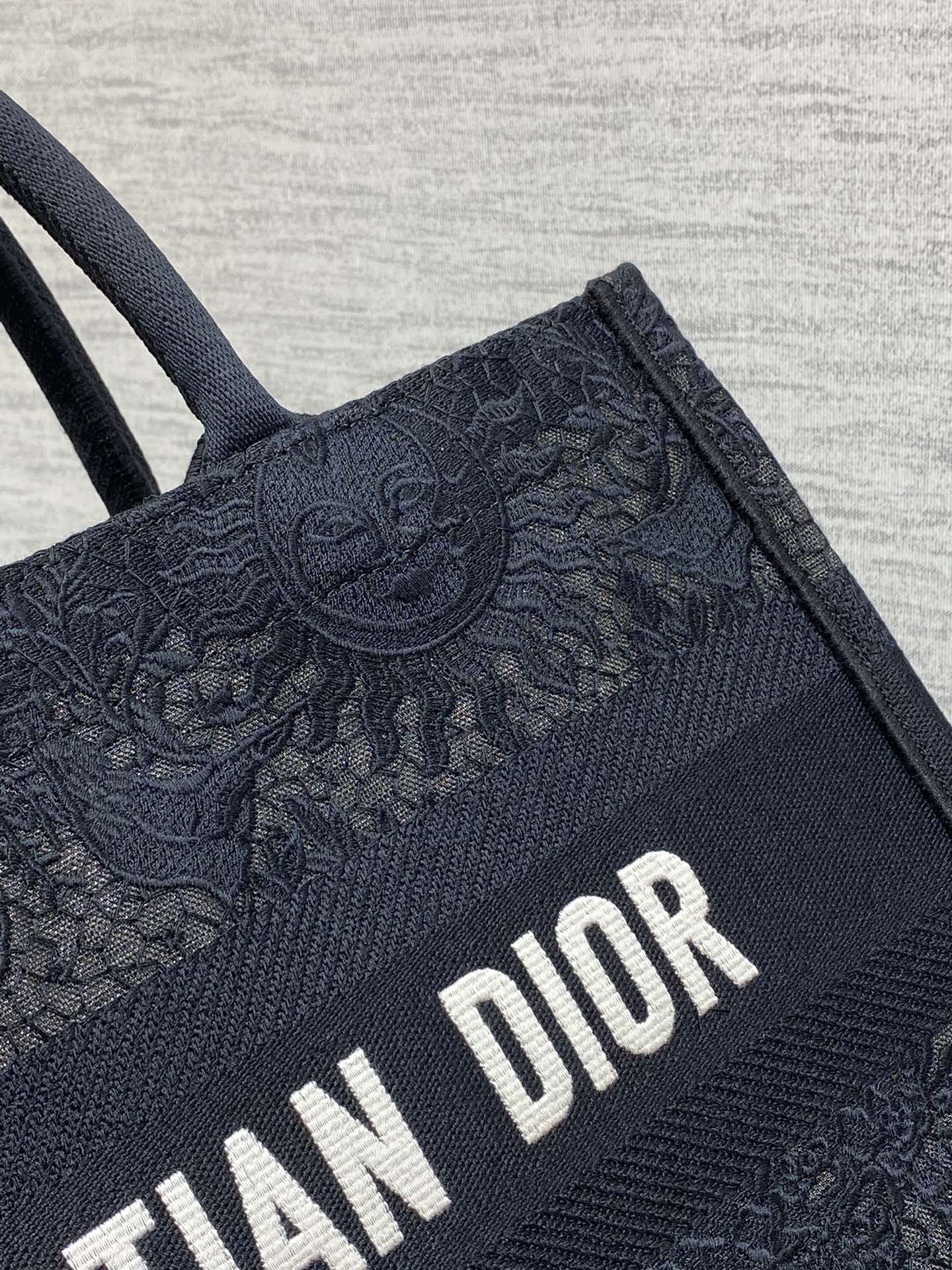 Bagsaaa Medium D10r Book Tote Black Toile de Jouy Soleil Macramé Embroidery - 36 x 27.5 x 16.5 cm