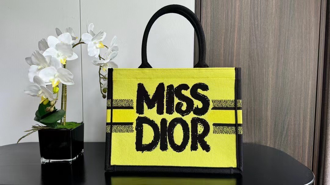 Bagsaaa Medium D10r Book Tote Two-Tone Green and Blue Miss D10r Graffiti Embroidery - 36 x 27.5 x 16.5 cm