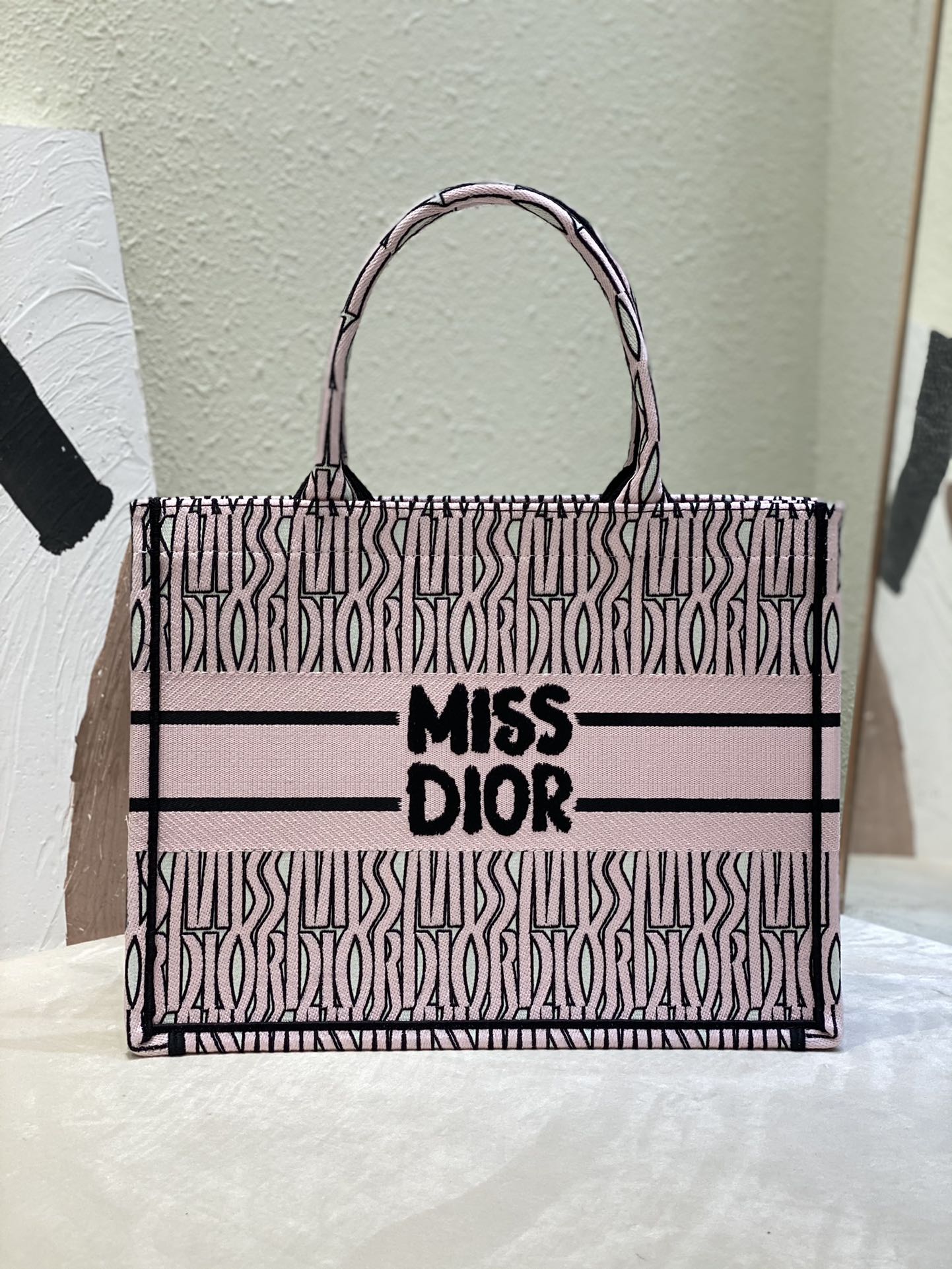 Bagsaaa Medium D10r Book Tote White & Pale Pink Miss D10r Allover Embroidery - 36 x 27.5 x 16.5 cm