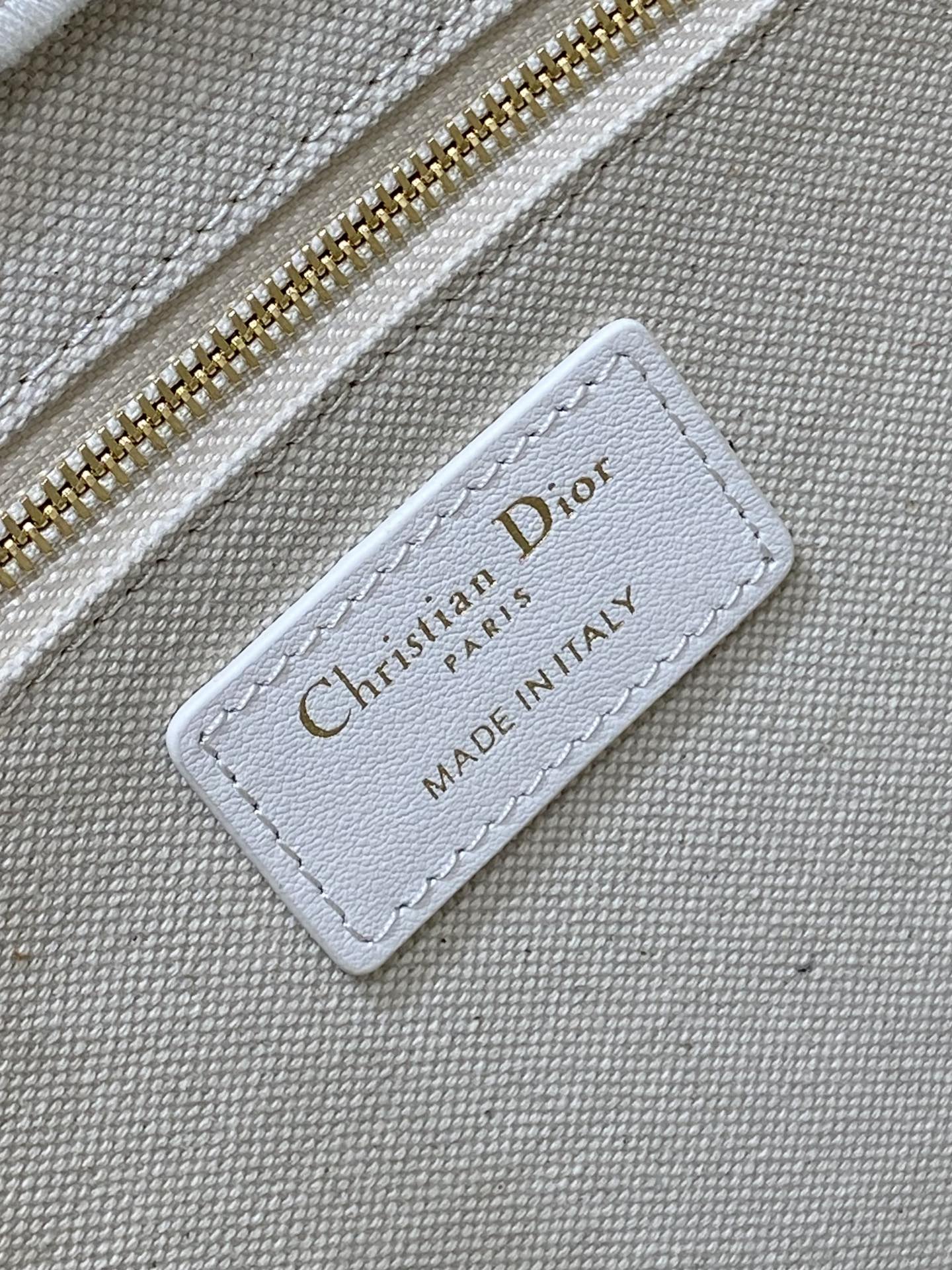 Bagsaaa Small D10r Book Tote D10r Oblique Embroidery with Gold-Tone Metallic Thread and Latte Calfskin - 26.5 x 22 x 14 cm