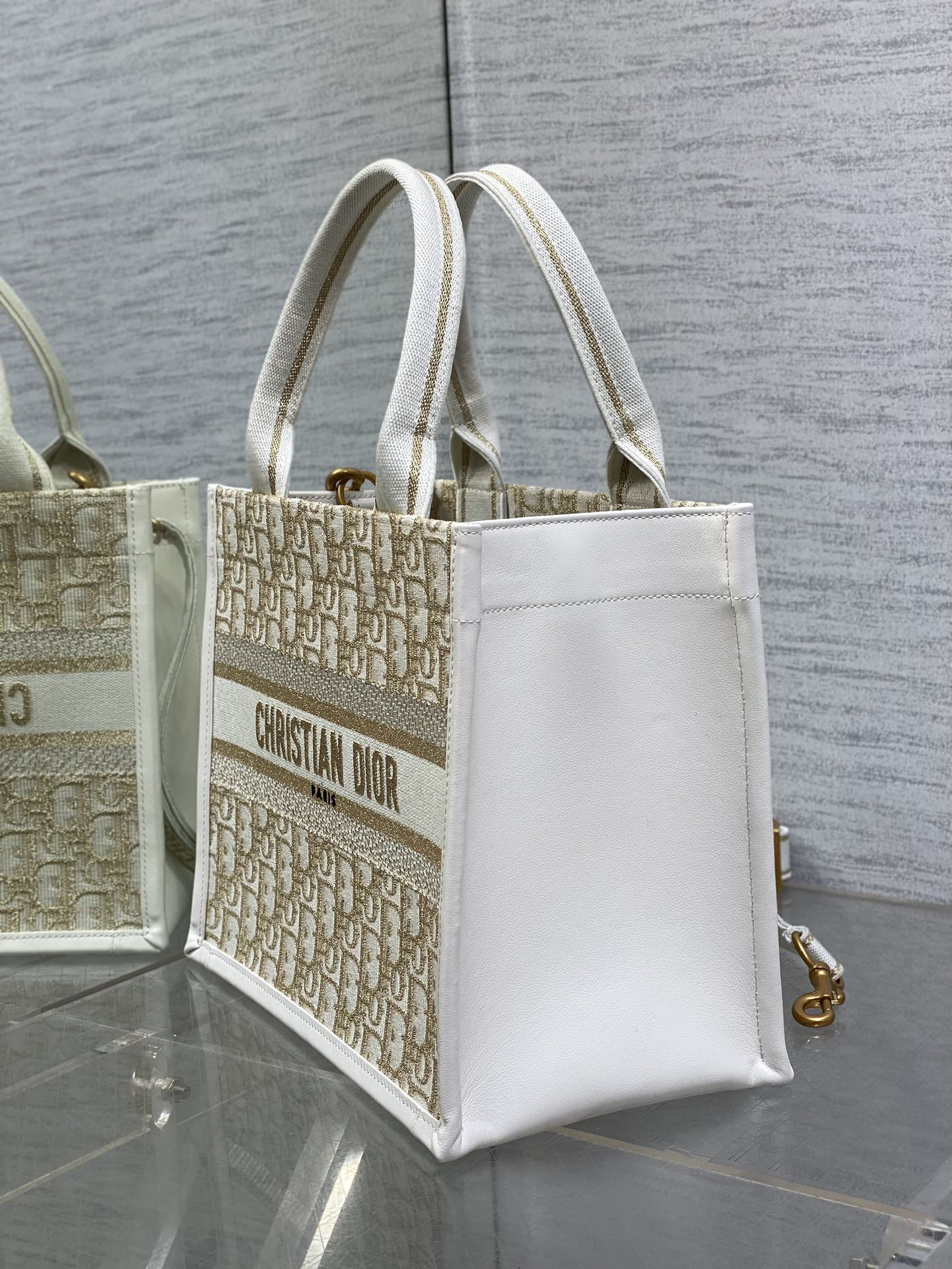 Bagsaaa Small D10r Book Tote D10r Oblique Embroidery with Gold-Tone Metallic Thread and Latte Calfskin - 26.5 x 22 x 14 cm