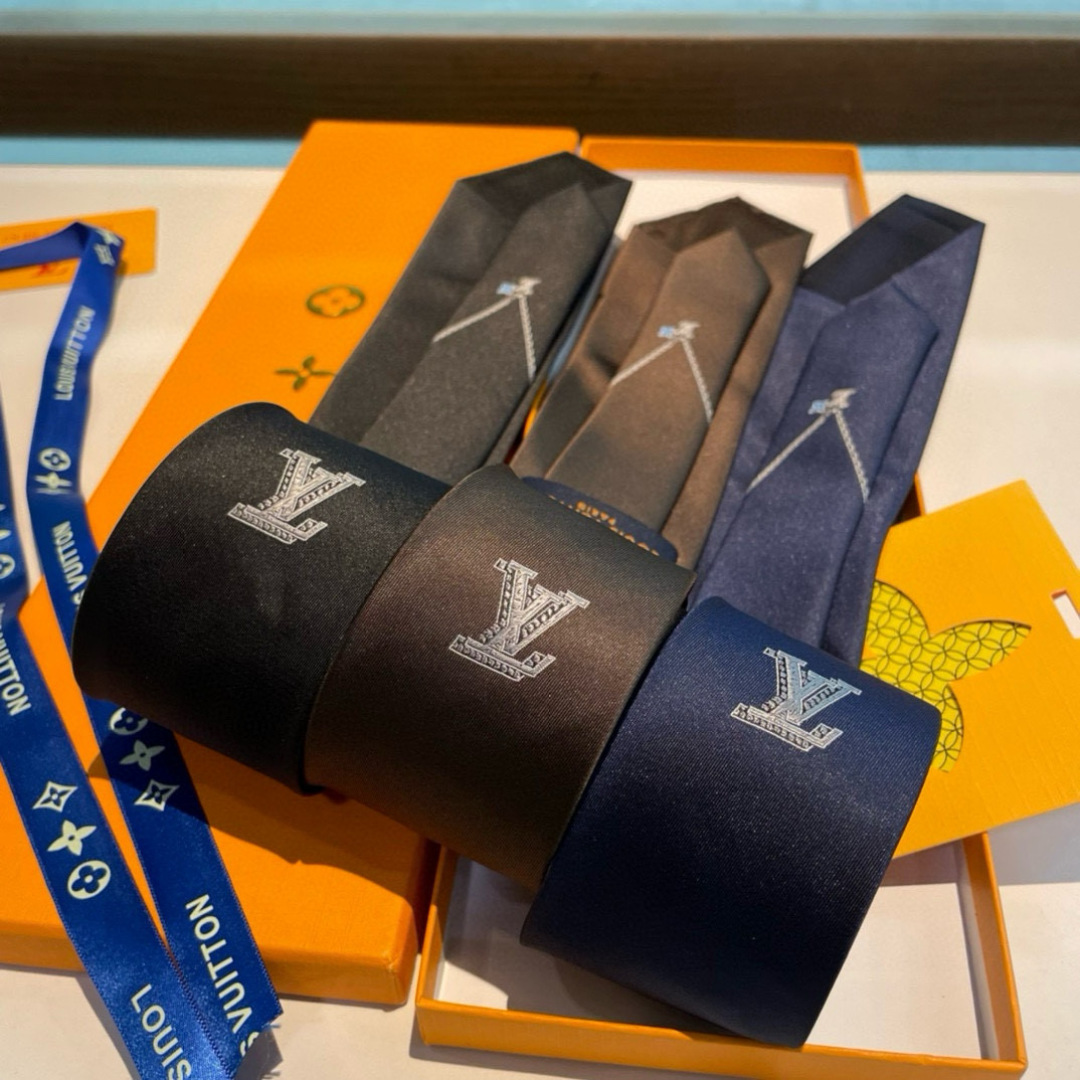 Bagsaaa LV Tie