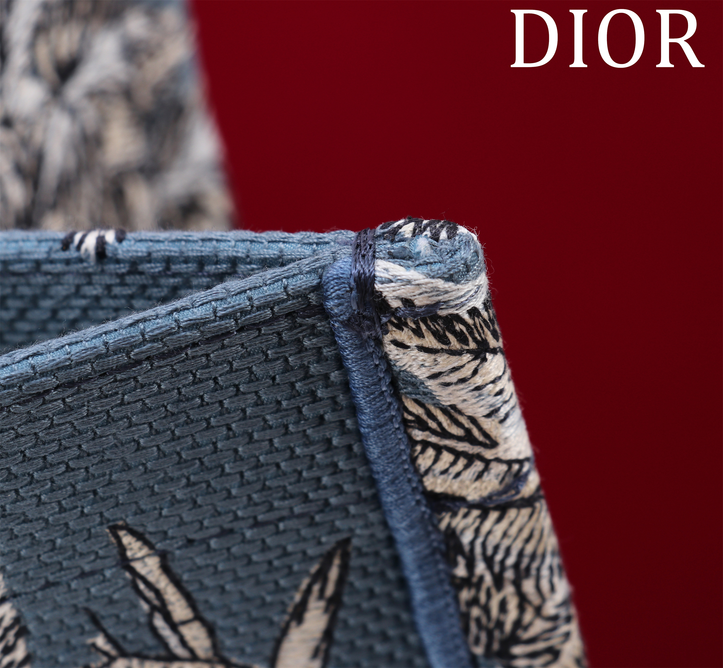 D10riviera Medium D10r Book Tote Celestial Blue and White Toile de Jouy Palms Embroidery - 36cm