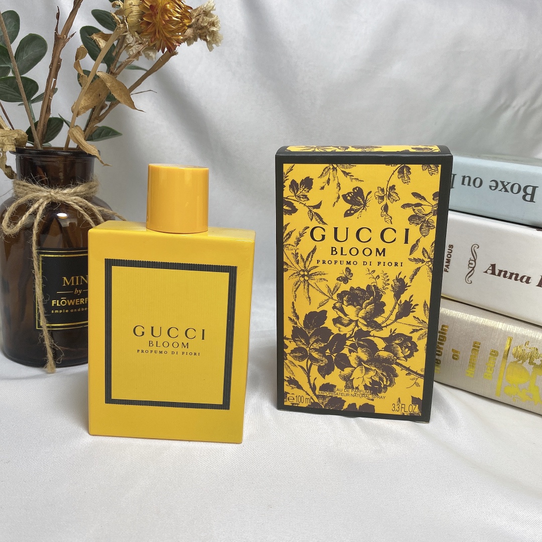 Bagsaaa Gvc*1 Bloom Profumo di Fiori Eau de Parfum