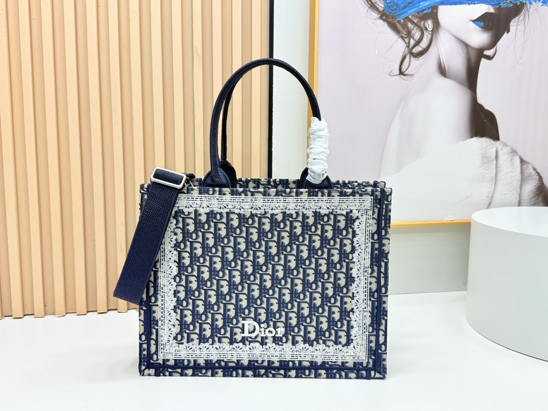 Bagsaaa New Collection 2026 Medium D10r Book Tote with Strap Blue D10r Oblique & White Lace 36cm